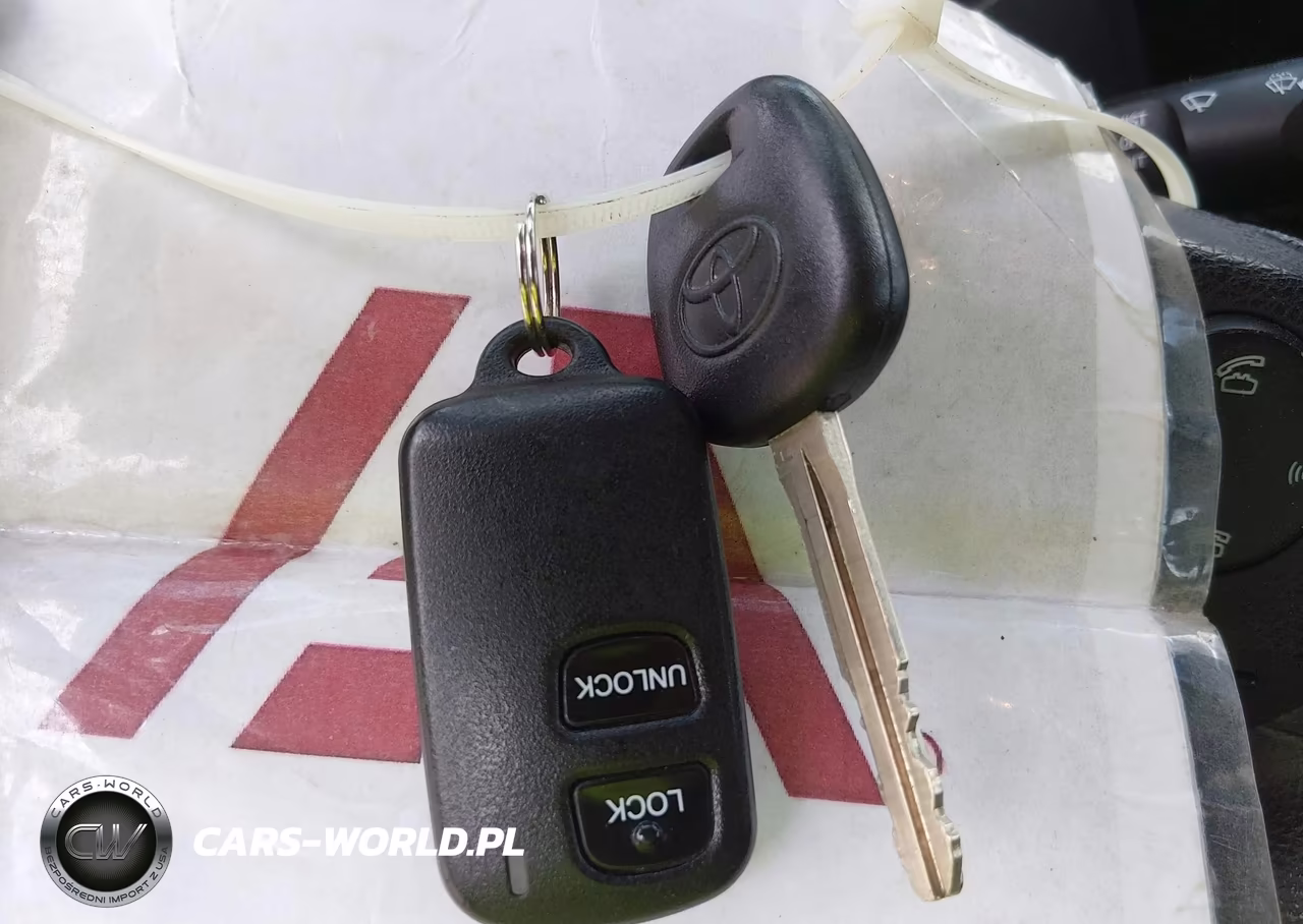 2016 Toyota Corolla L VIN:2T1BURHEXGC550825 - 11