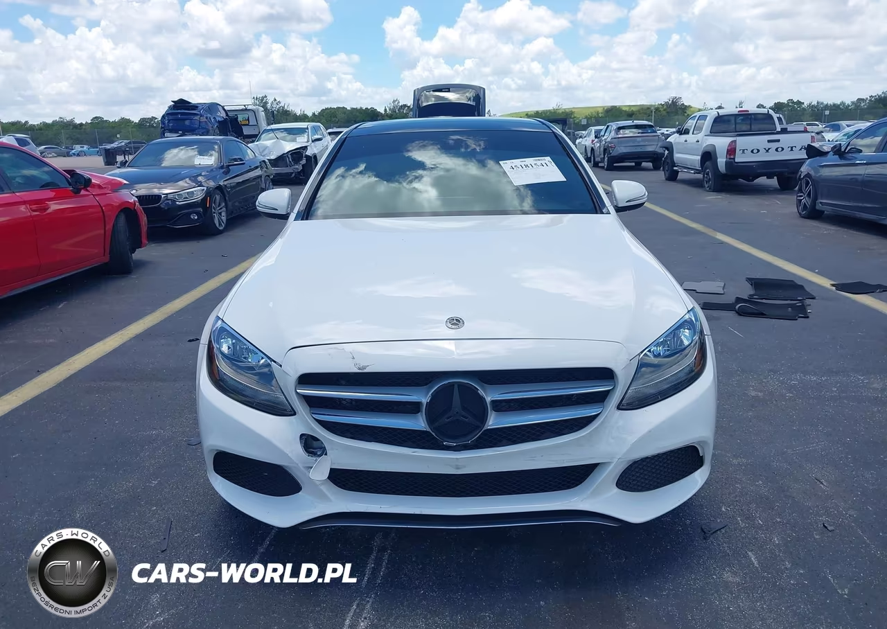 2018 Mercedes-Benz C 300 VIN:55SWF4JB9JU279093 - 12