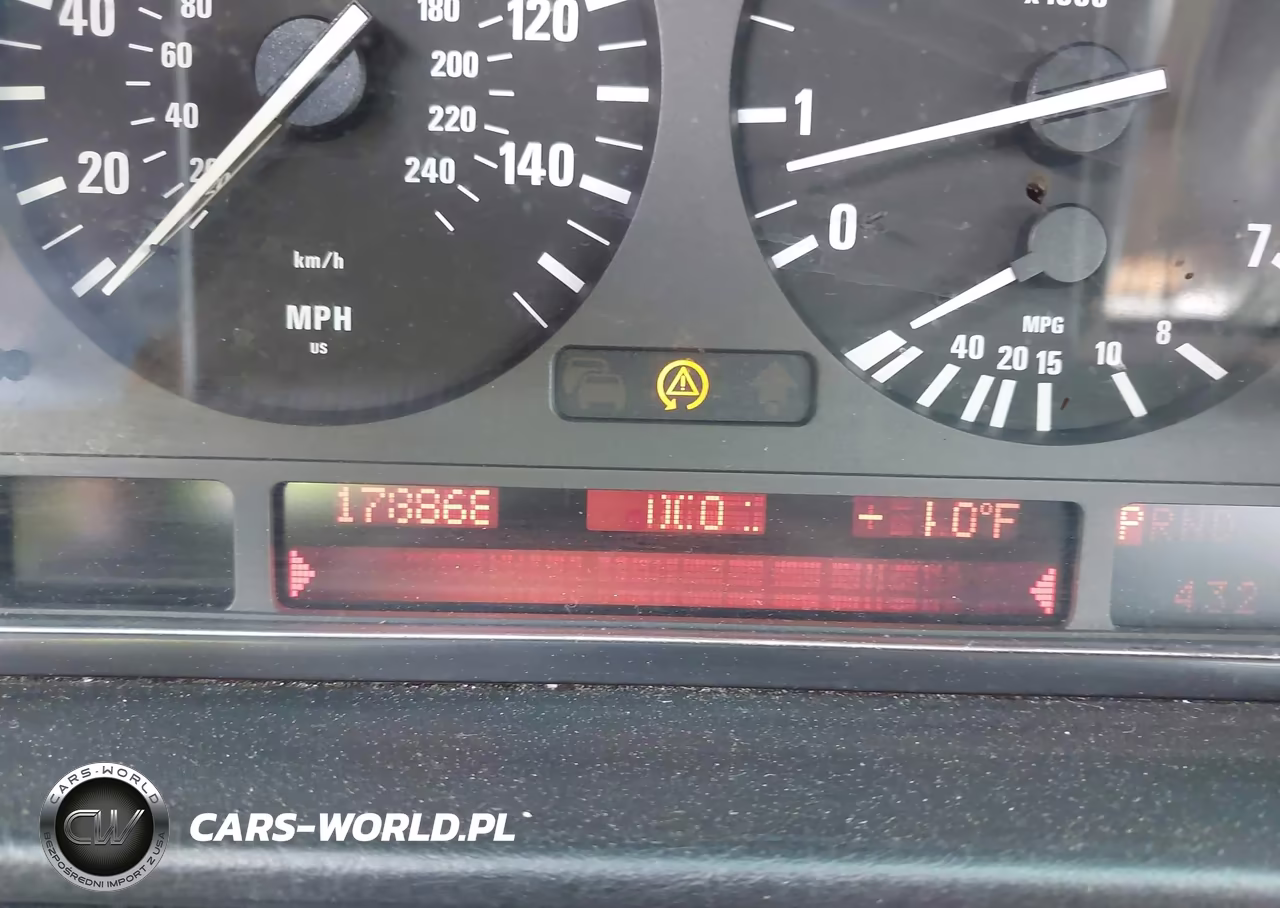 2001 BMW 740Il VIN:WBAGH834X1DP25309 - 7