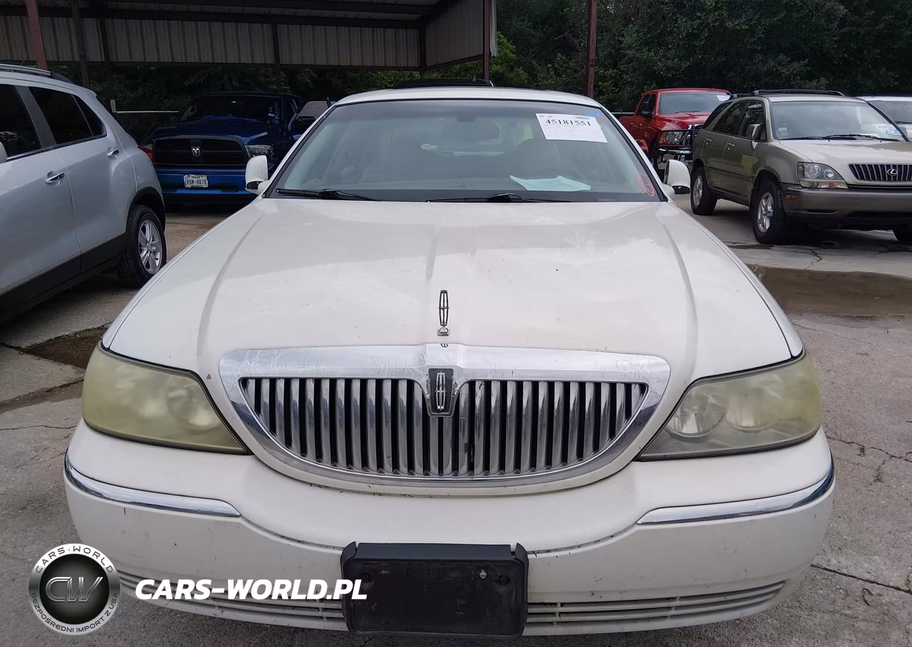 2004 Lincoln Town Car Ultimate VIN:1LNHM83W14Y641411 - 12