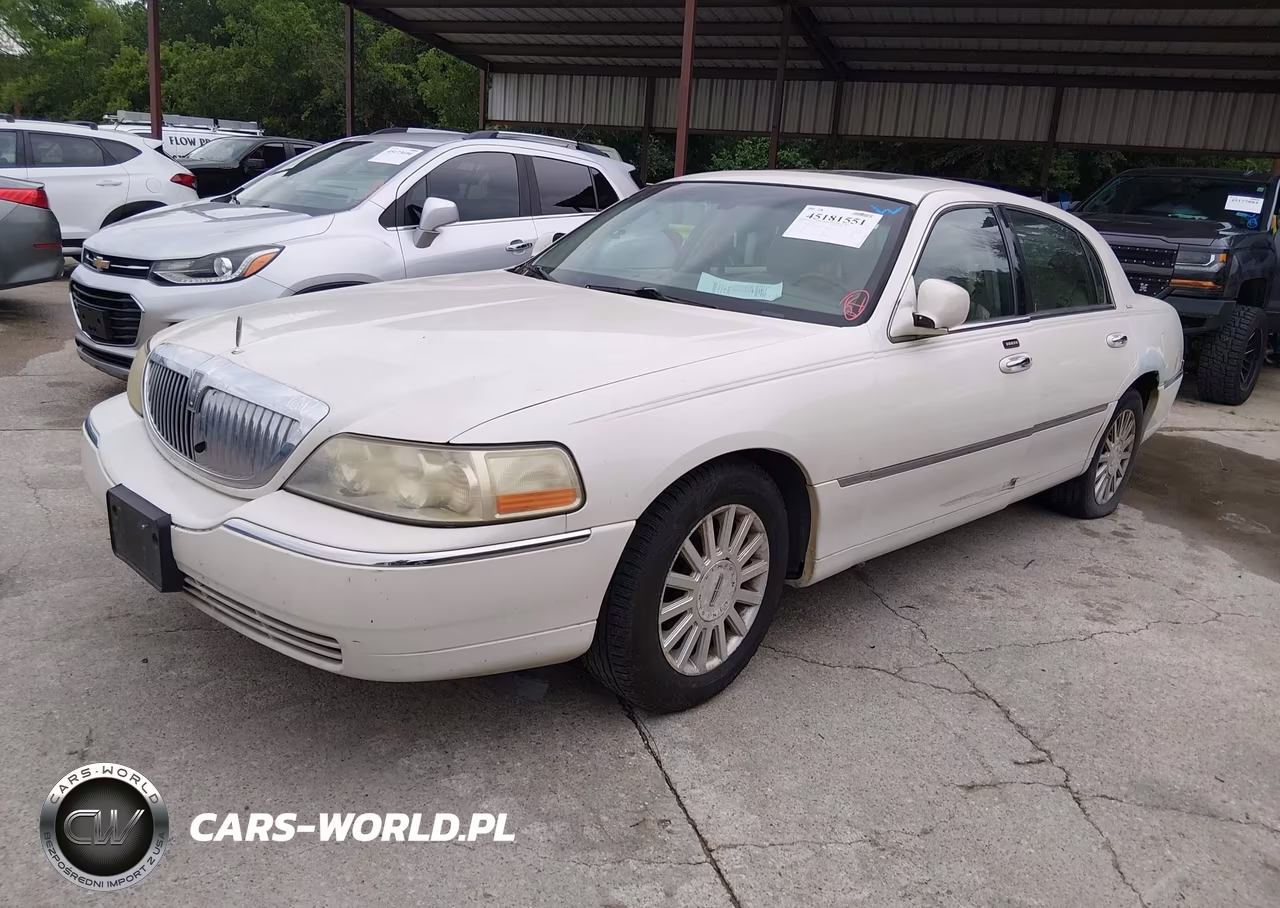 2004 Lincoln Town Car Ultimate VIN:1LNHM83W14Y641411 - 2
