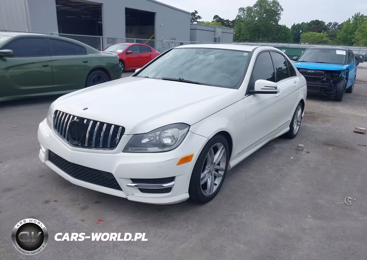 2012 Mercedes-Benz C 300 Sport 4Matic VIN:WDDGF8BB3CA727227 - 2