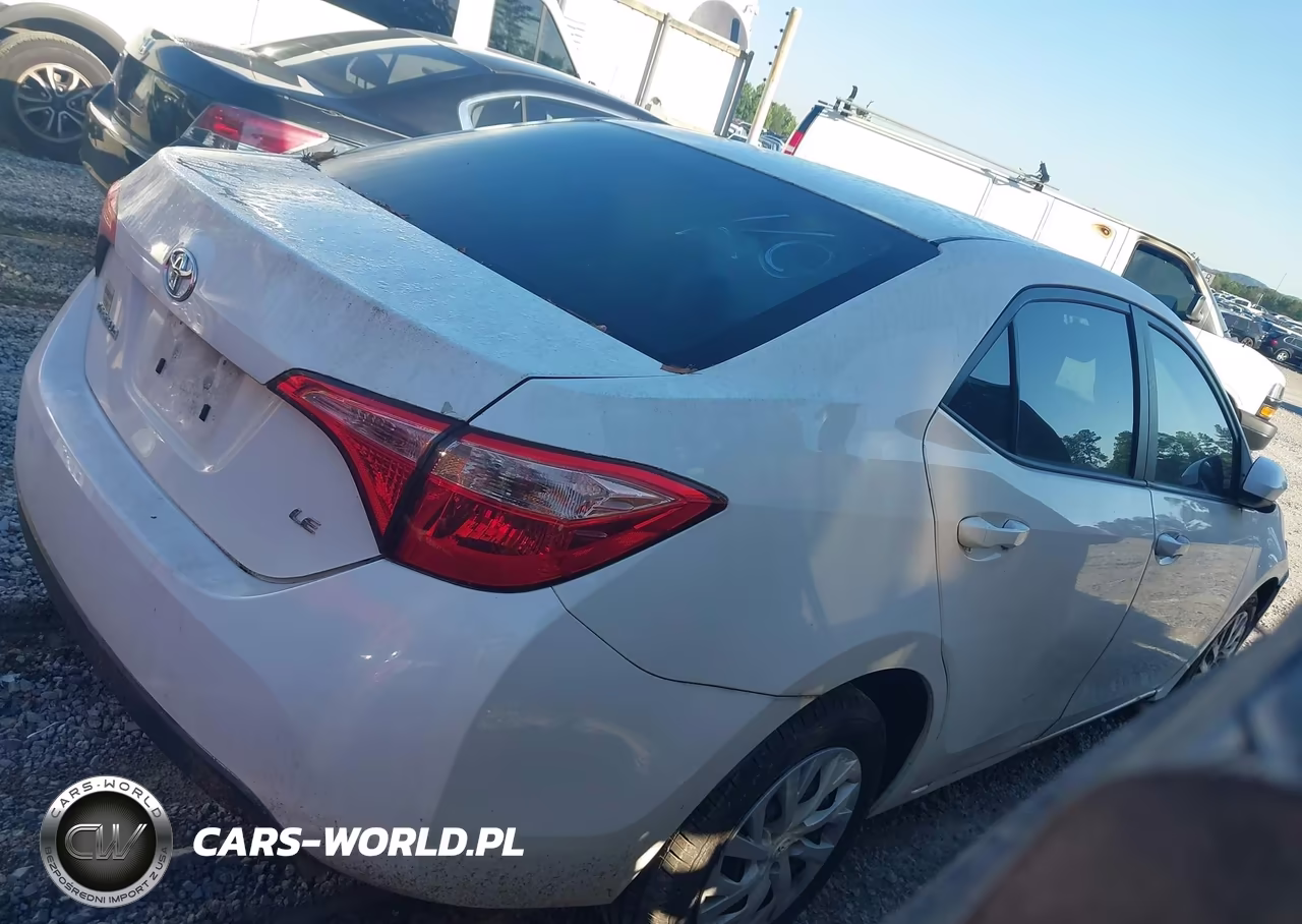 2019 Toyota Corolla Le VIN:5YFBURHE4KP866813 - 13