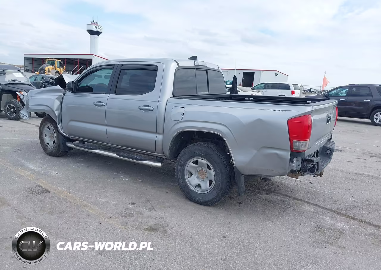 2017 Toyota Tacoma Sr VIN:5TFAX5GN0HX103047 - 3