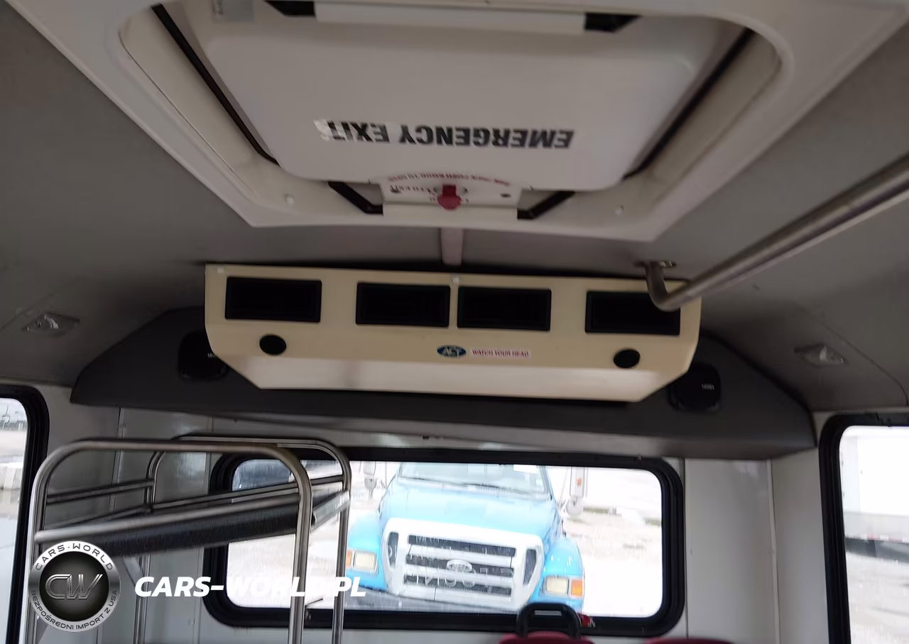 2013 Ford E-350 Cutaway VIN:1FDEE3FL0DDA42110 - 14