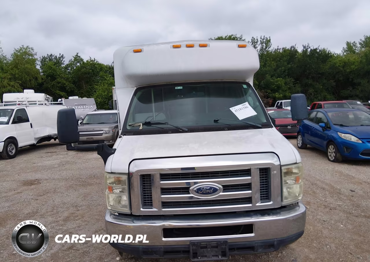 2013 Ford E-350 Cutaway VIN:1FDEE3FL0DDA42110 - 16