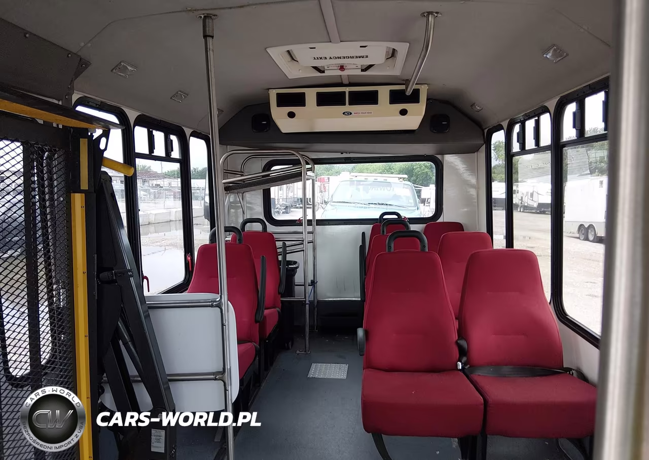 2013 Ford E-350 Cutaway VIN:1FDEE3FL0DDA42110 - 6