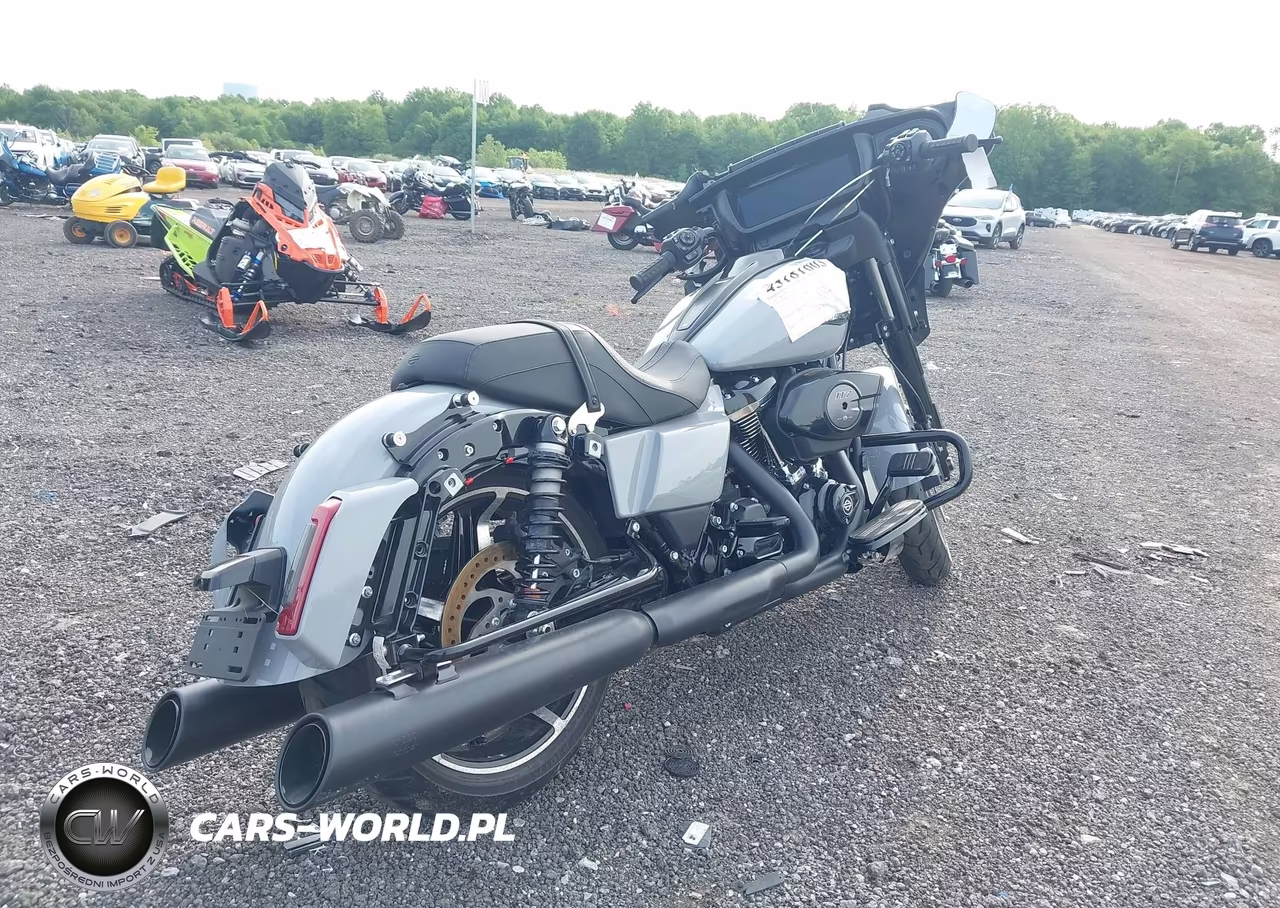 2025 Harley-Davidson Flhx VIN:1HD1KB714SB628562 - 4