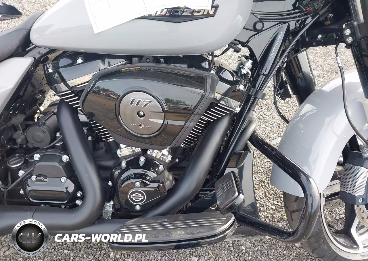 2025 Harley-Davidson Flhx VIN:1HD1KB714SB628562 - 8