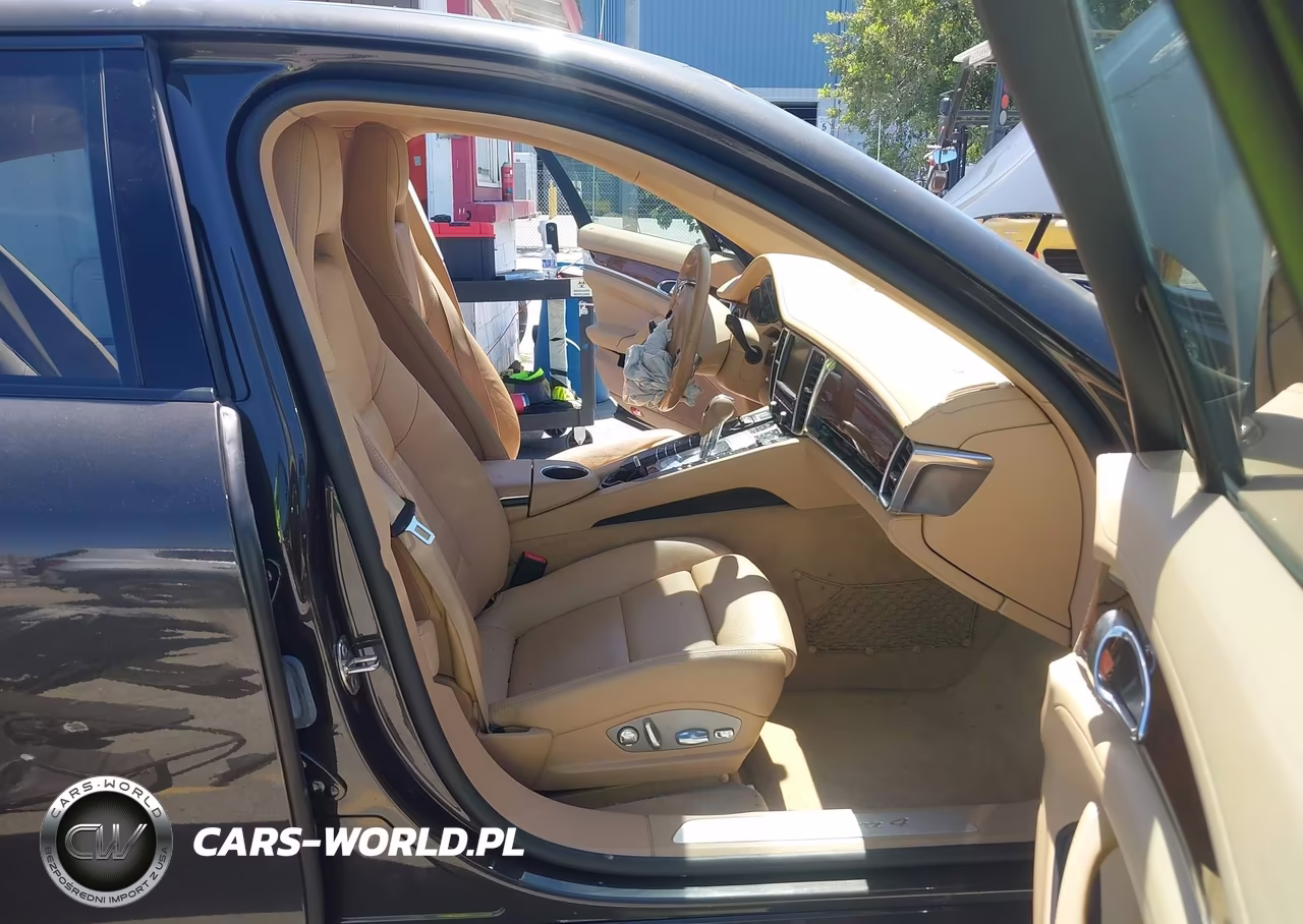 2012 Porsche Panamera 4 VIN:WP0AA2A7XCL010434 - 5