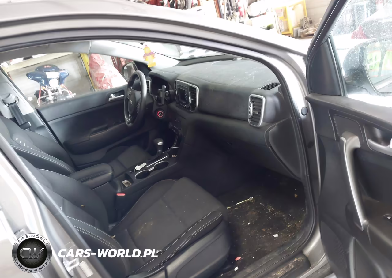 2018 Kia Sportage Lx VIN:KNDPMCACXJ7341346 - 5