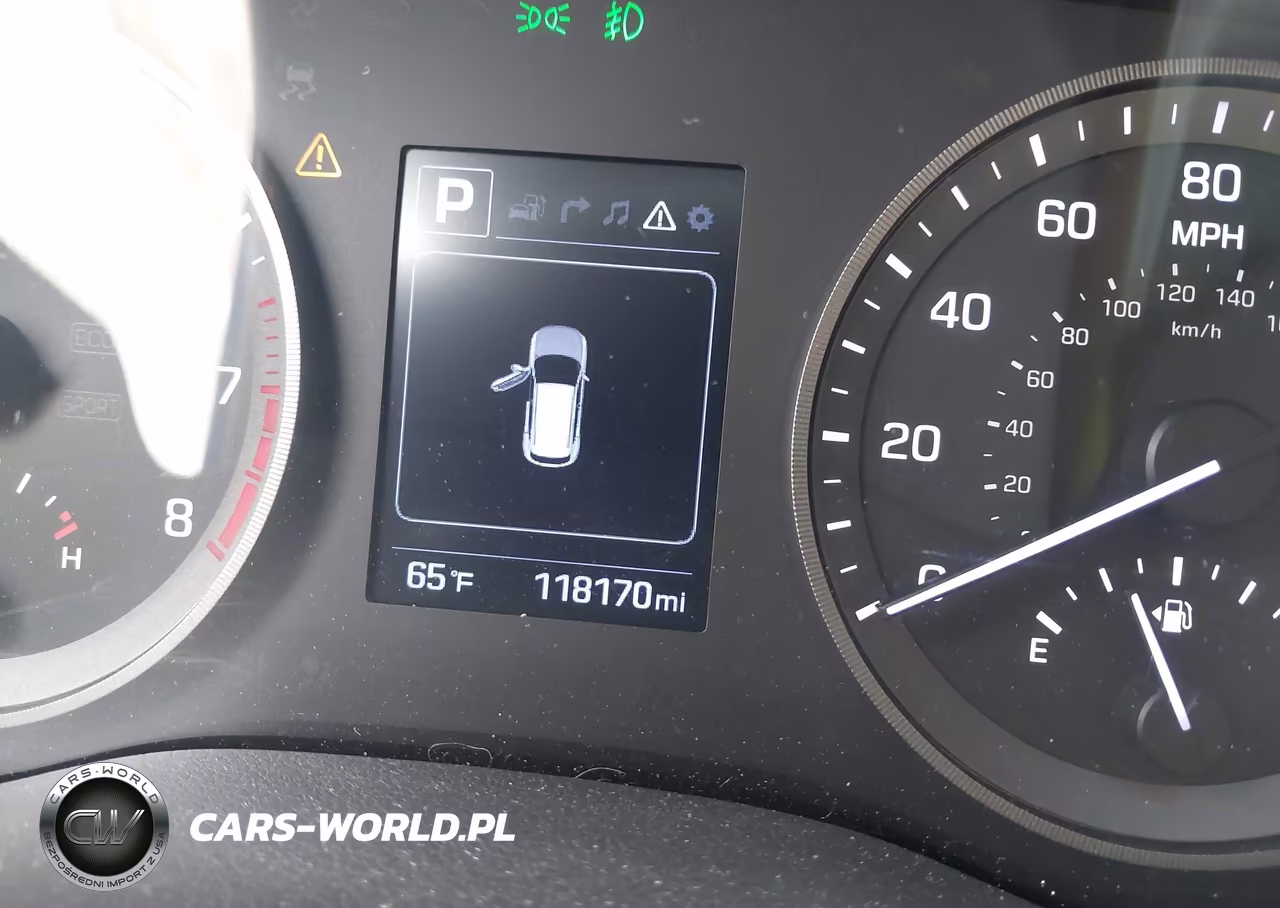 2018 Hyundai Tucson Limited VIN:KM8J3CA25JU715388 - 16