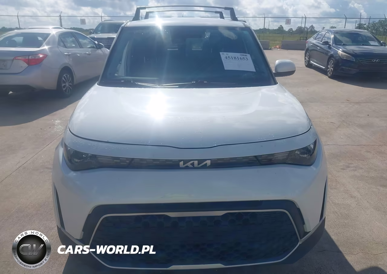 2023 Kia Soul S VIN:KNDJ23AU3P7850675 - 12