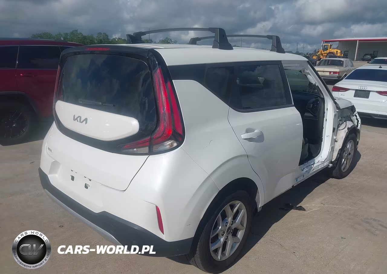 2023 Kia Soul S VIN:KNDJ23AU3P7850675 - 4