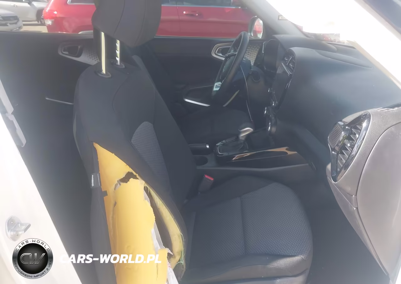 2023 Kia Soul S VIN:KNDJ23AU3P7850675 - 5