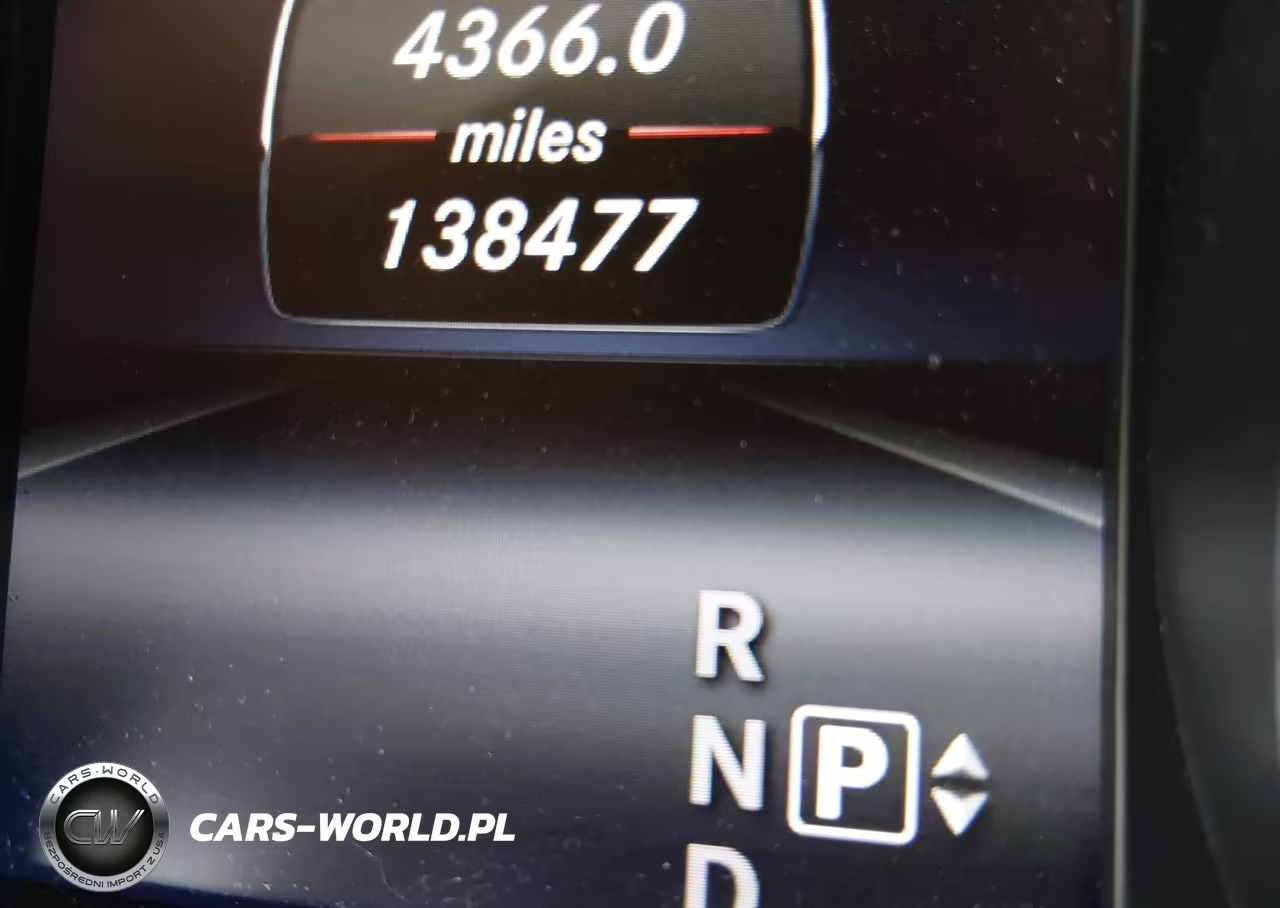 2015 Mercedes-Benz Gl 550 4Matic VIN:4JGDF7DEXFA533681 - 16