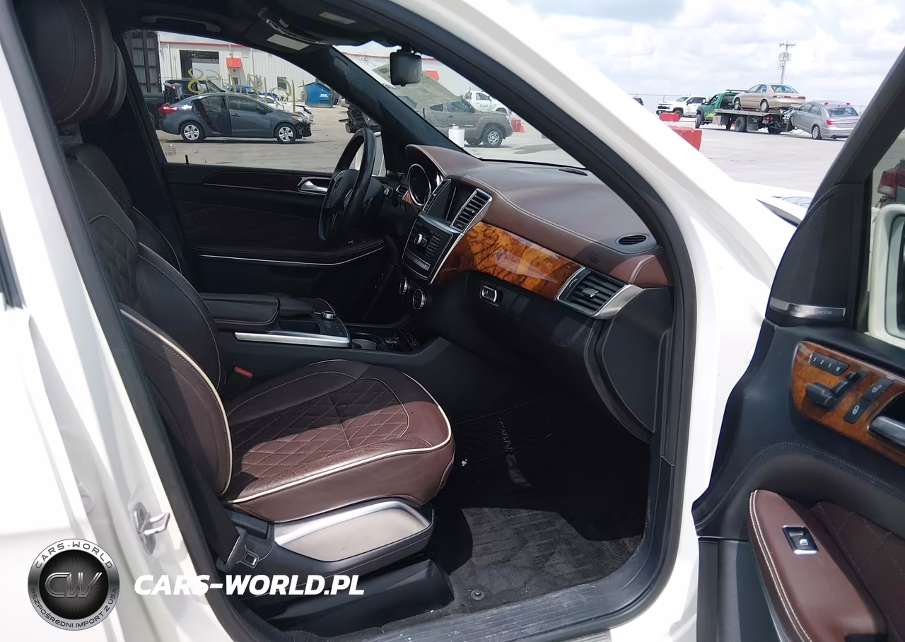 2015 Mercedes-Benz Gl 550 4Matic VIN:4JGDF7DEXFA533681 - 5