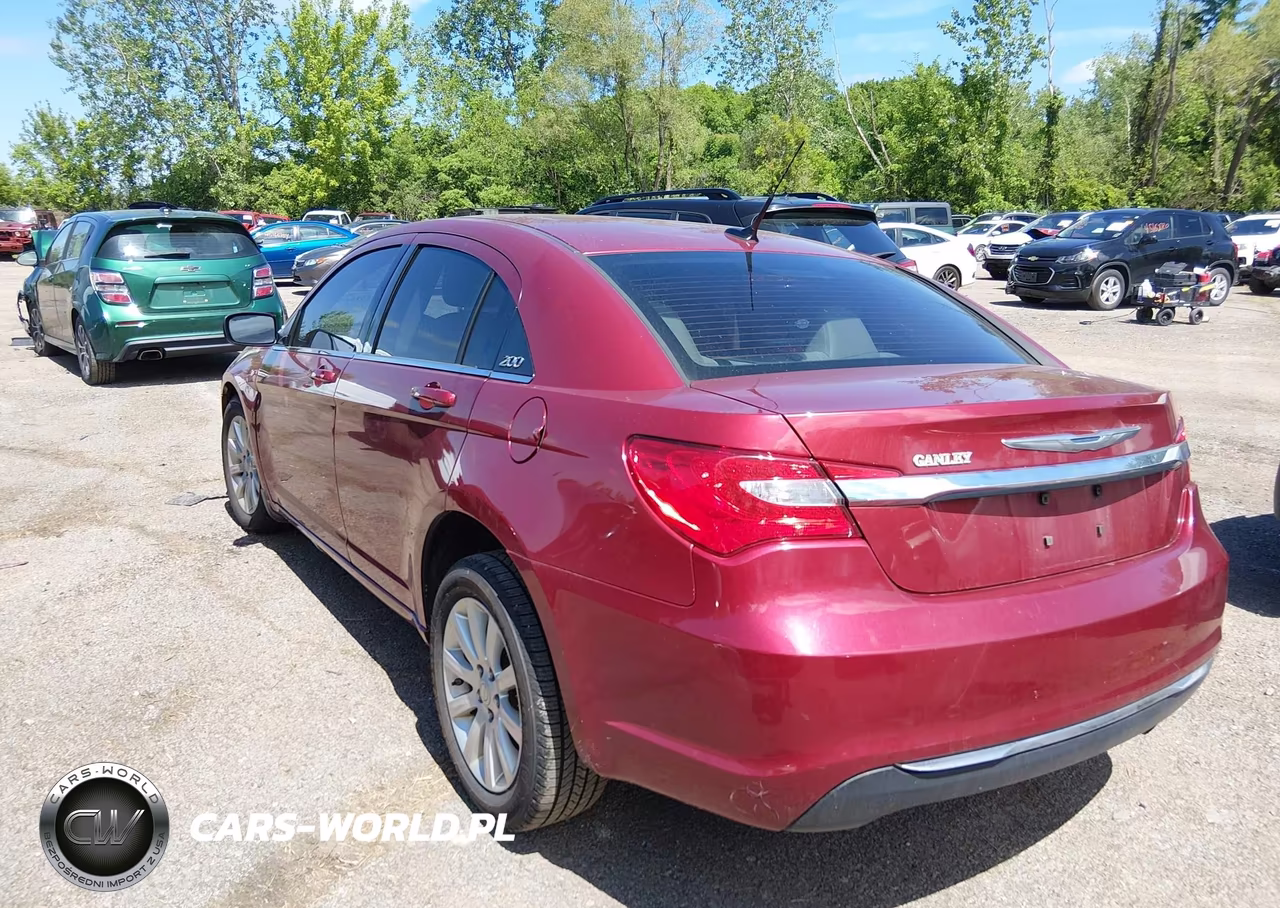 2011 Chrysler 200 Touring VIN:1C3BC1FB1BN535895 - 3