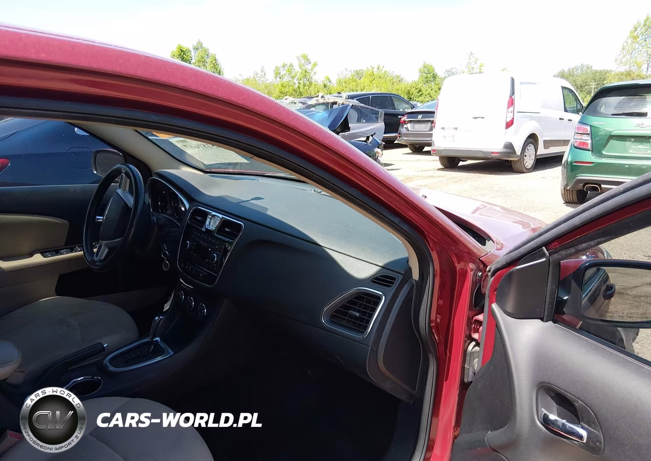2011 Chrysler 200 Touring VIN:1C3BC1FB1BN535895 - 5