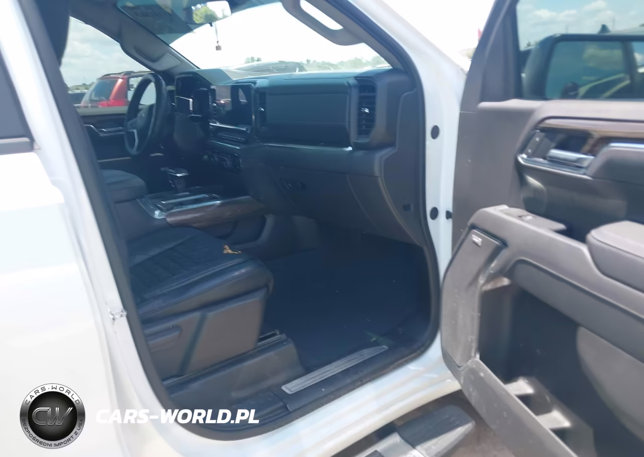 2025 Chevrolet Silverado 1500 4Wd Short Bed Rst VIN:3GCUKEE83SG251407 - 5
