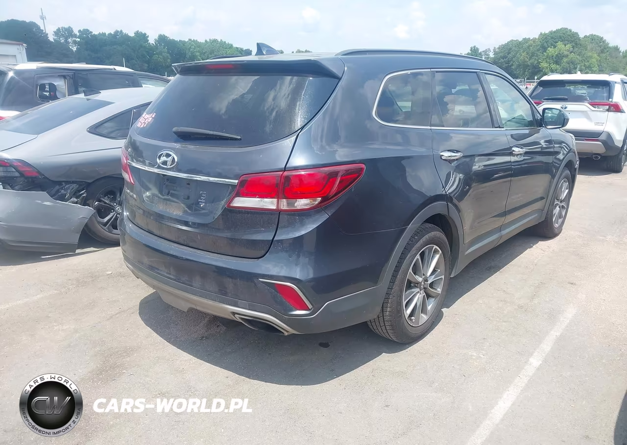 2017 Hyundai Santa Fe Se VIN:KM8SM4HF2HU223766 - 4