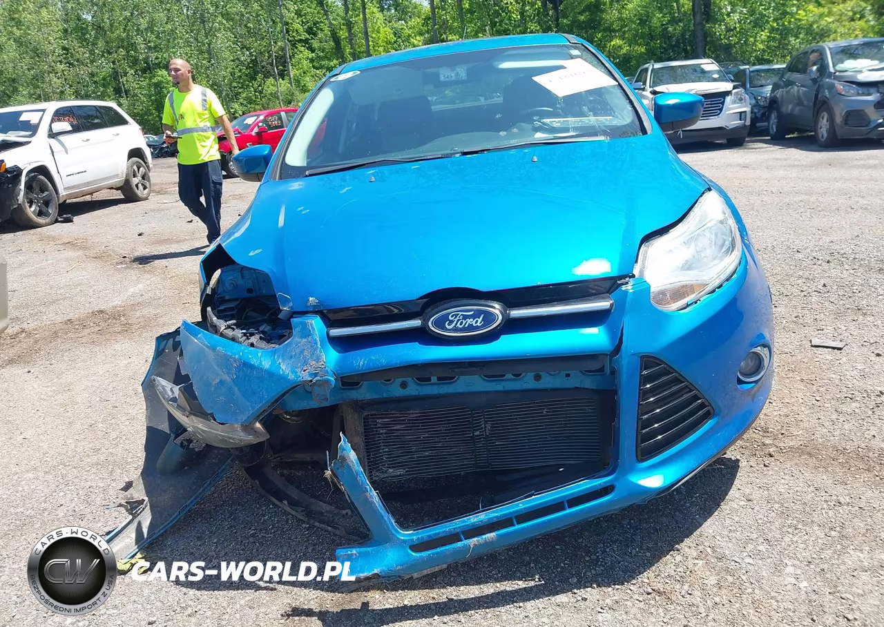 2012 Ford Focus Se VIN:1FAHP3K27CL434441 - 13