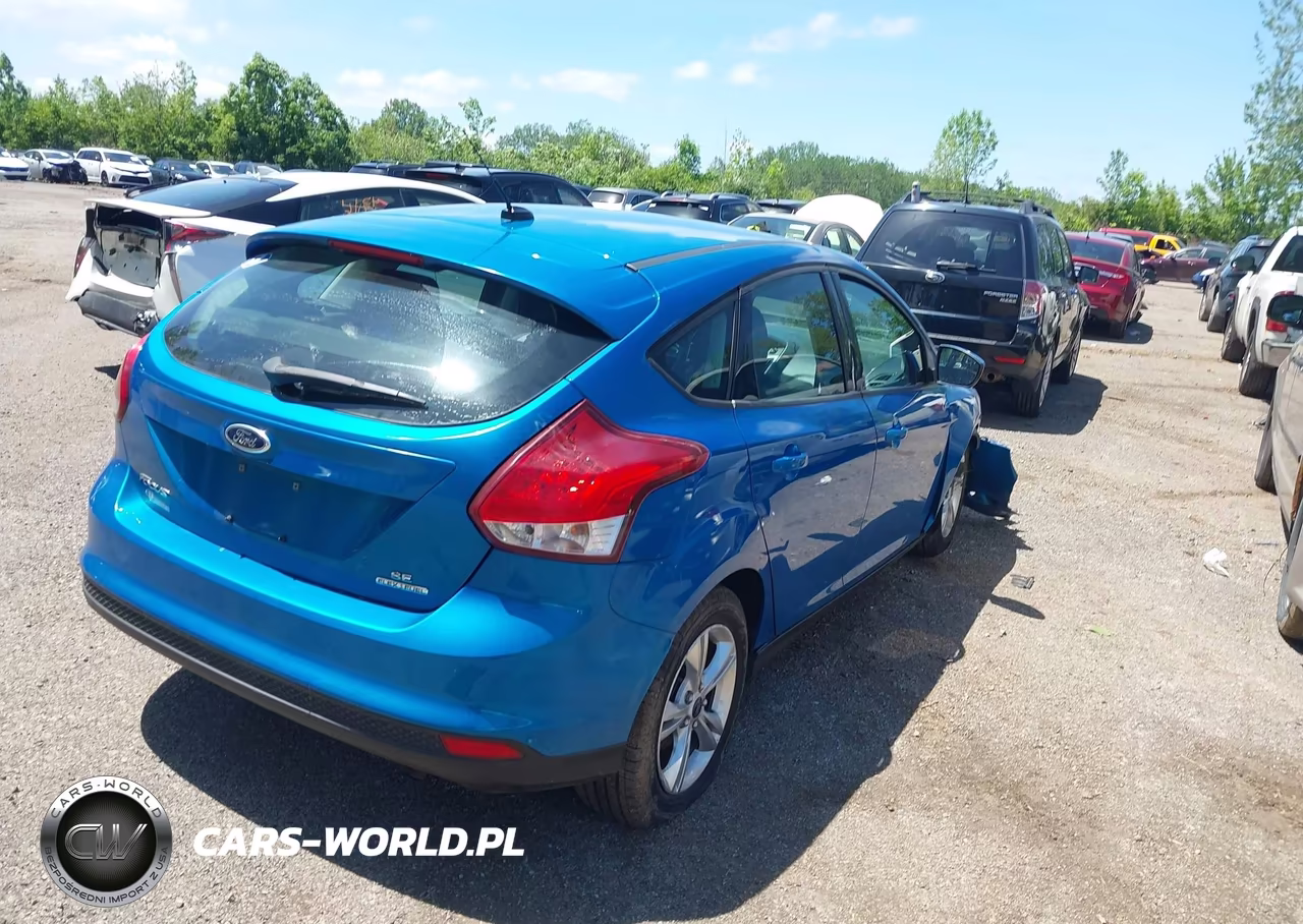 2012 Ford Focus Se VIN:1FAHP3K27CL434441 - 4