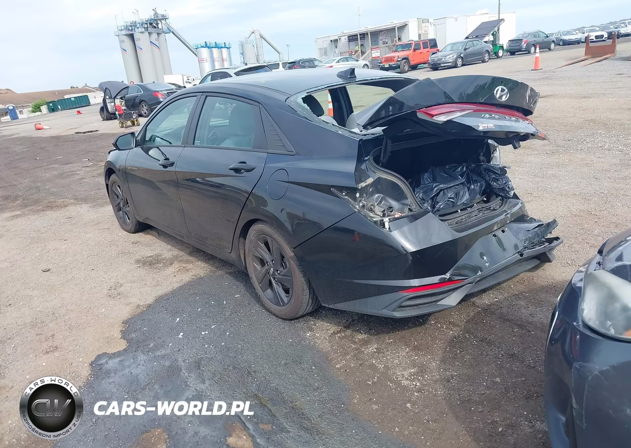 2021 Hyundai Elantra Sel VIN:5NPLM4AG2MH002426 - 3