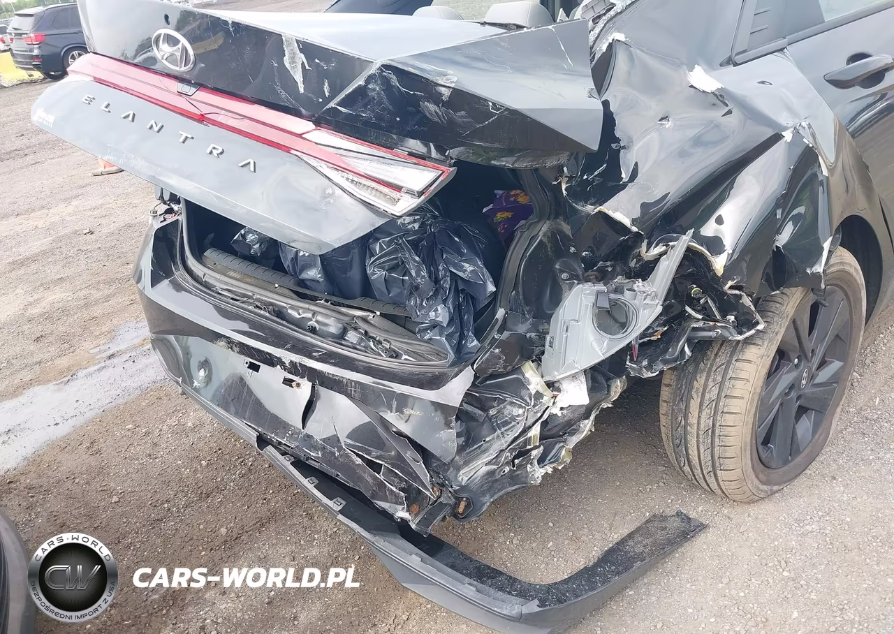 2021 Hyundai Elantra Sel VIN:5NPLM4AG2MH002426 - 6