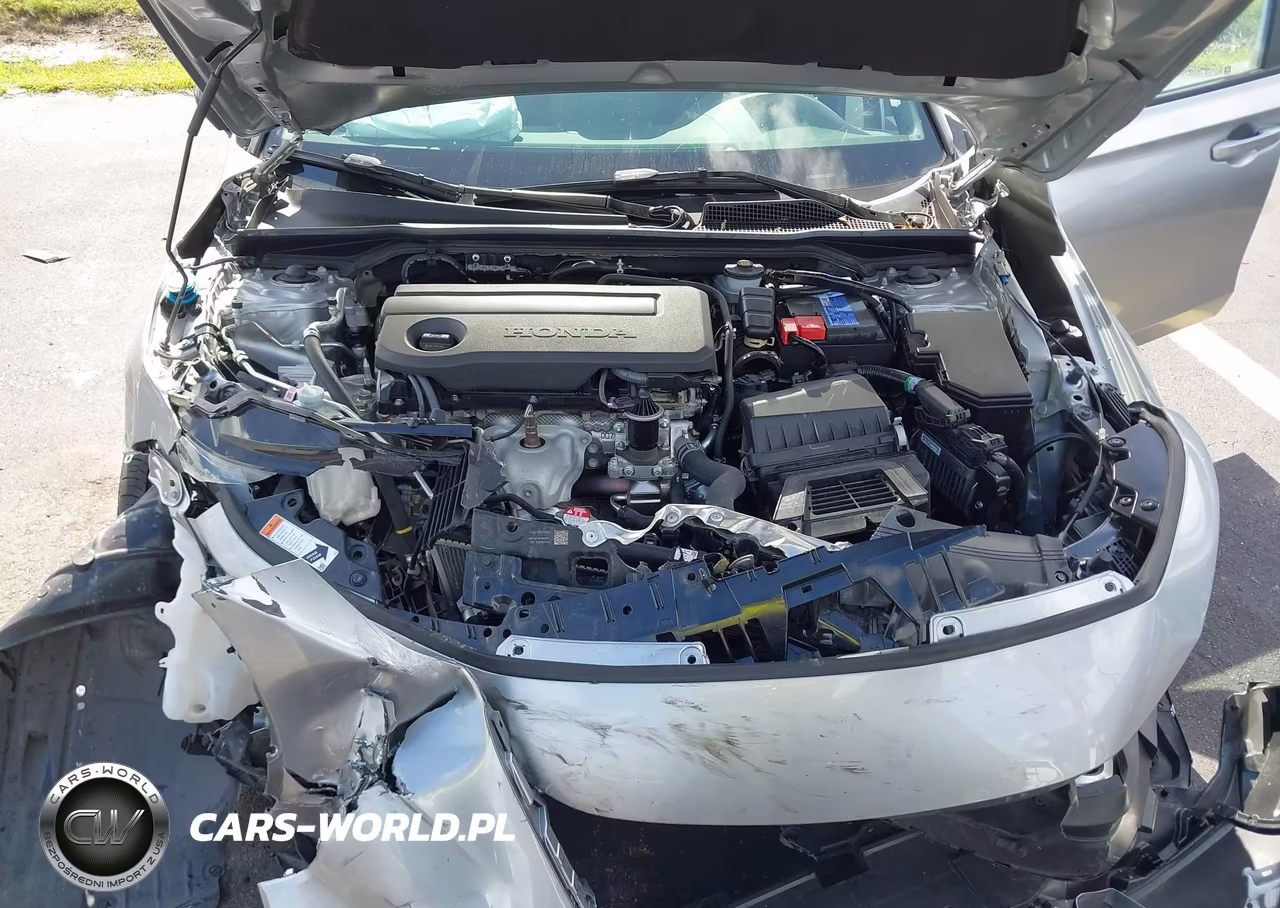 2025 Honda Civic Sport VIN:2HGFE2F51SH606921 - 10
