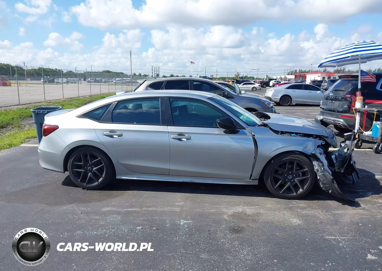 2025 Honda Civic Sport VIN:2HGFE2F51SH606921 - 13
