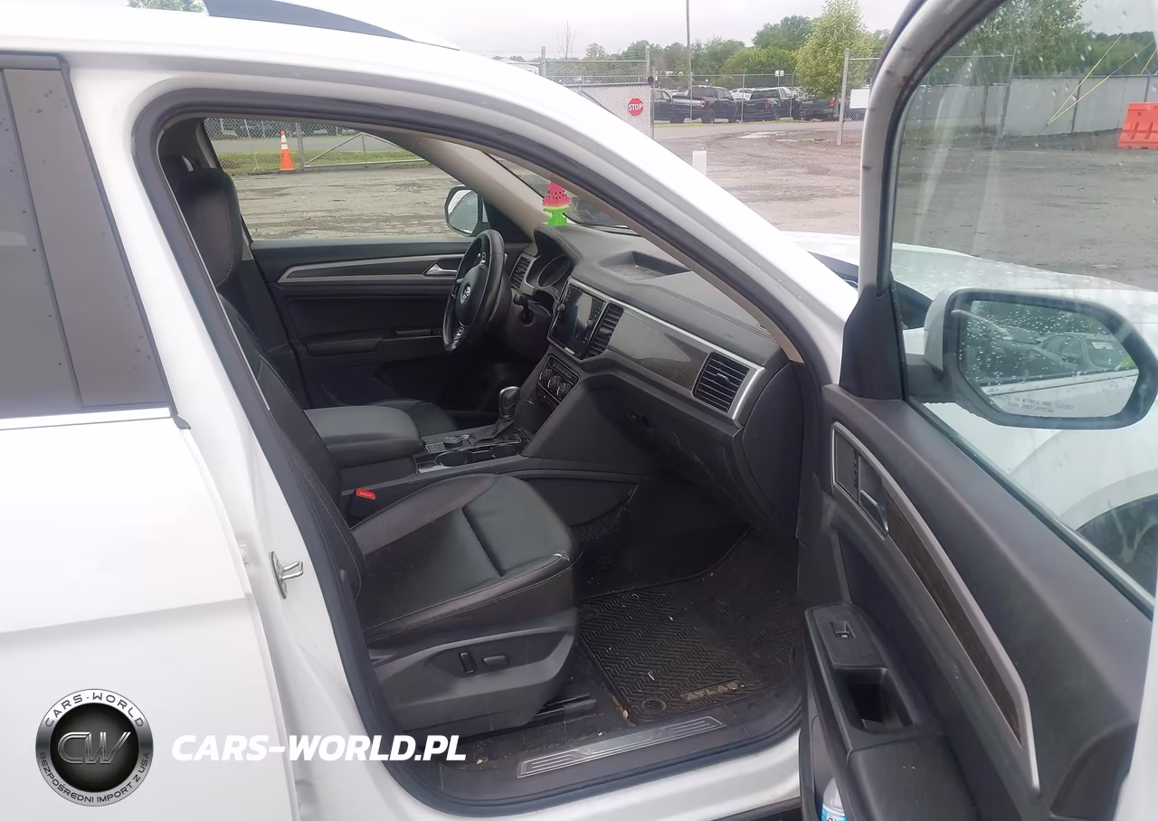 2018 Volkswagen Atlas 3.6L V6 Sel VIN:1V2MR2CA1JC581661 - 5