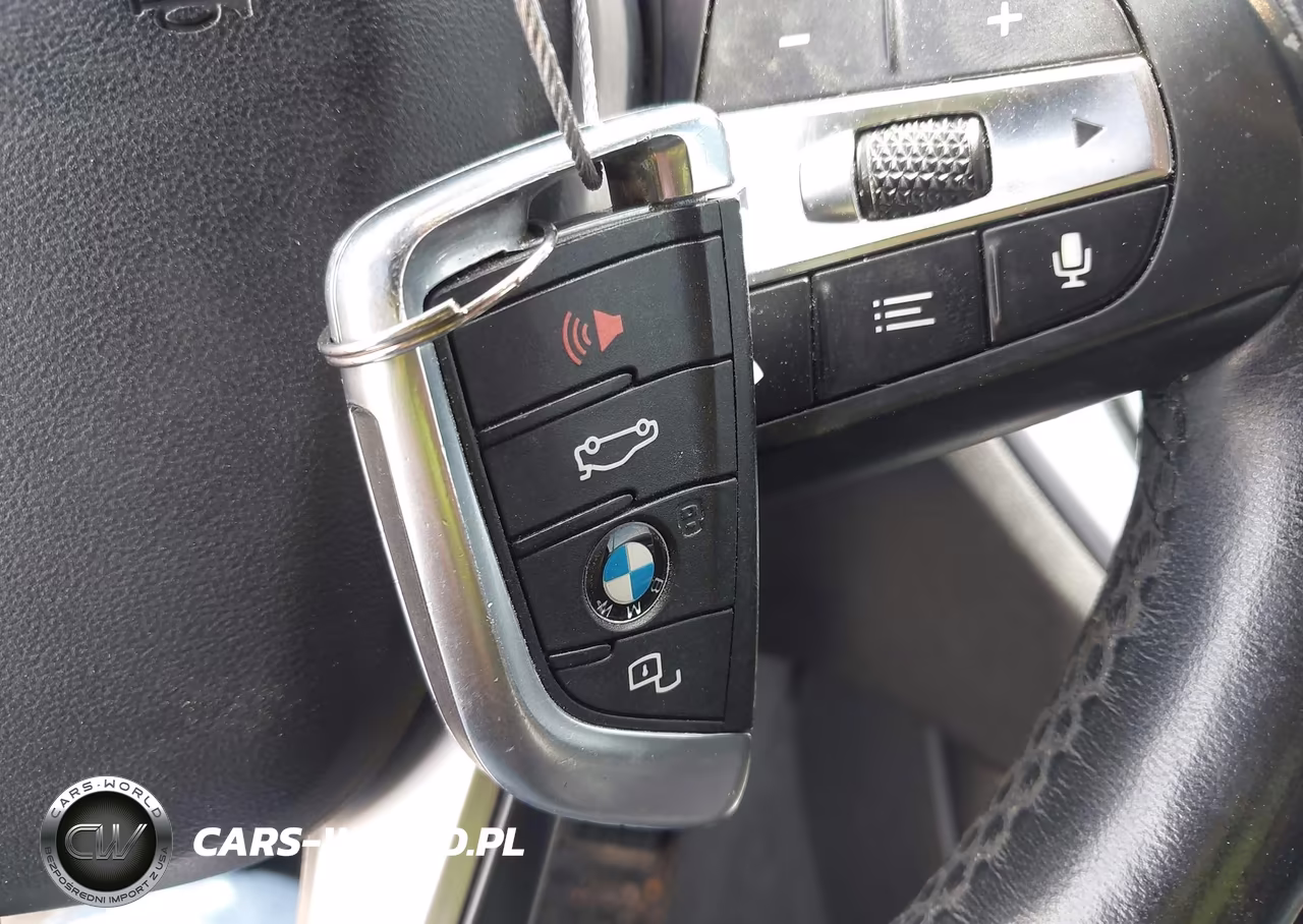 2020 BMW 330I xDrive VIN:3MW5R7J02L8B09165 - 11