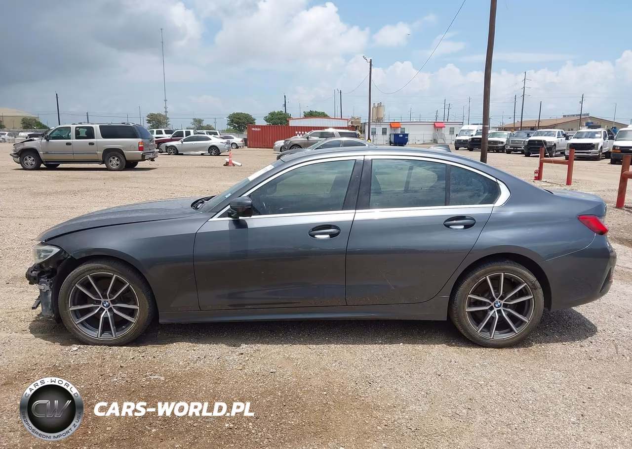2020 BMW 330I xDrive VIN:3MW5R7J02L8B09165 - 15