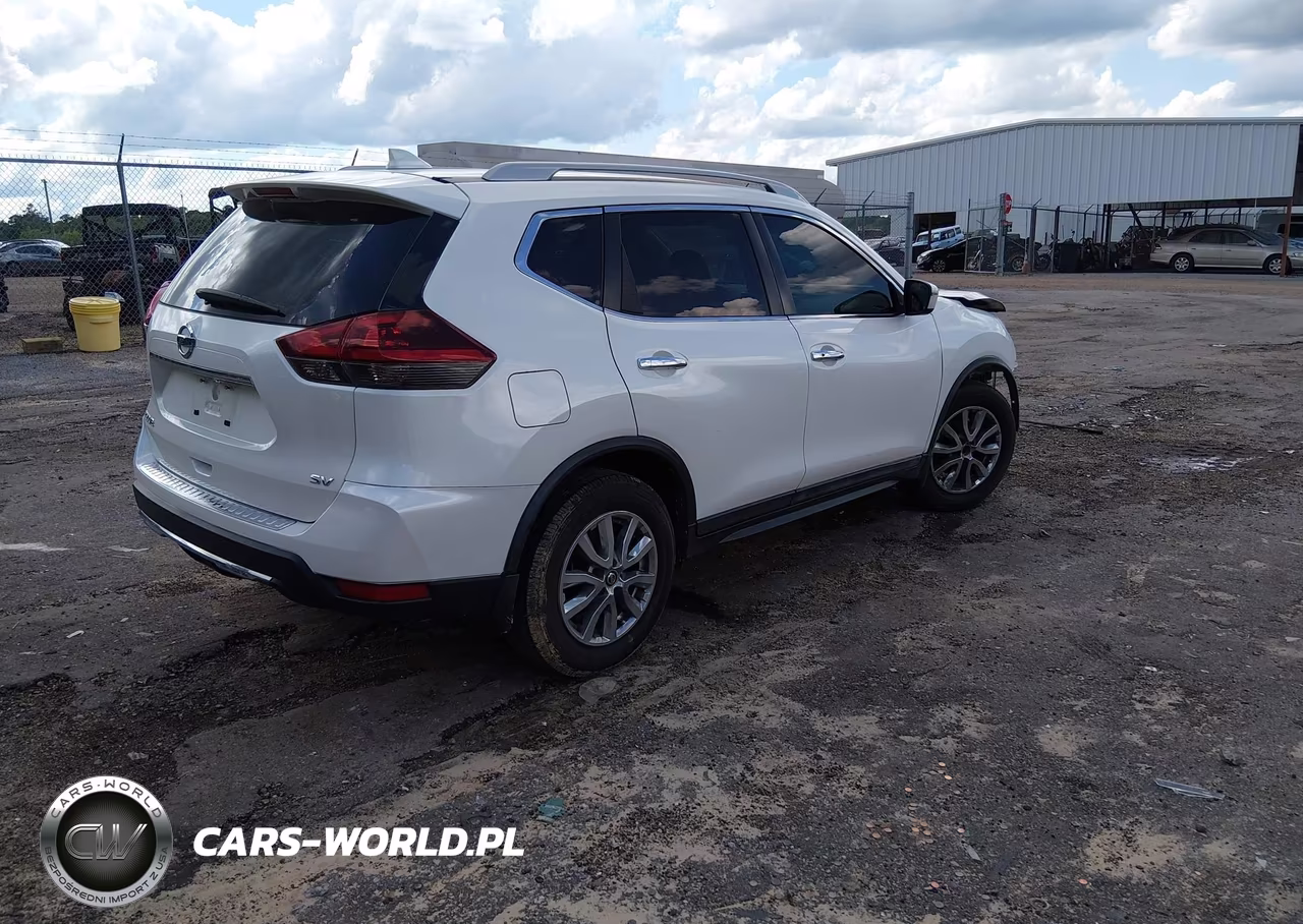 2018 Nissan Rogue Sv VIN:5N1AT2MT8JC753590 - 4