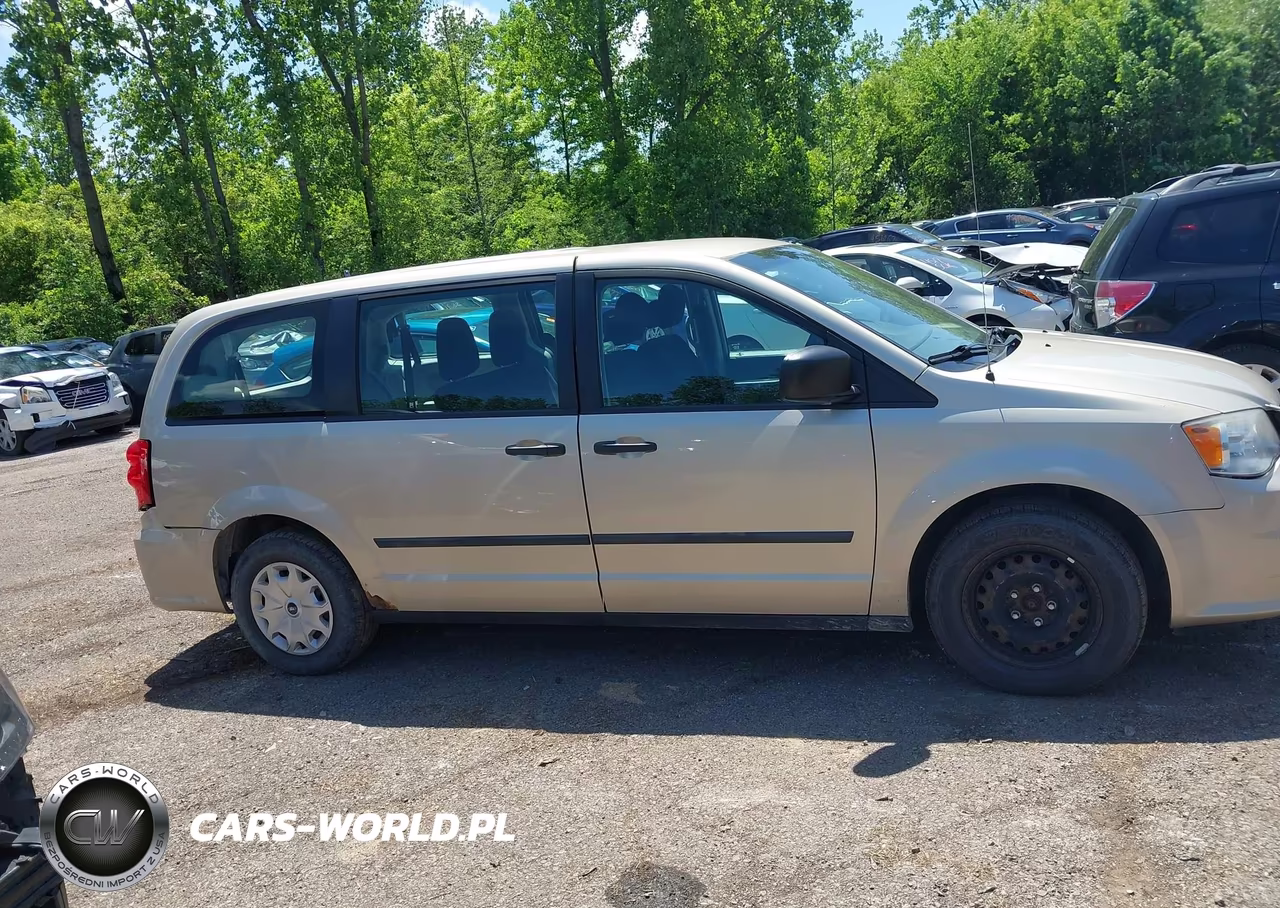 2013 Dodge Grand Caravan American Value Pkg VIN:2C4RDGBG9DR533412 - 13
