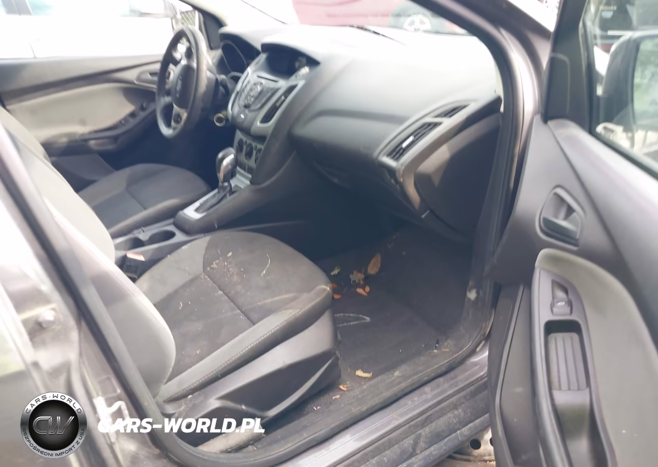 2012 Ford Focus Se VIN:1FAHP3F28CL201534 - 5