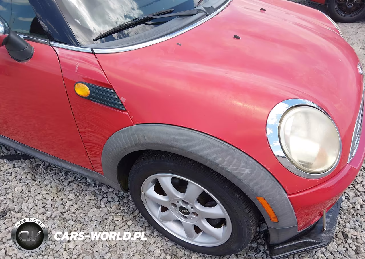 2007 Mini Cooper VIN:WMWMF33557TT54806 - 16