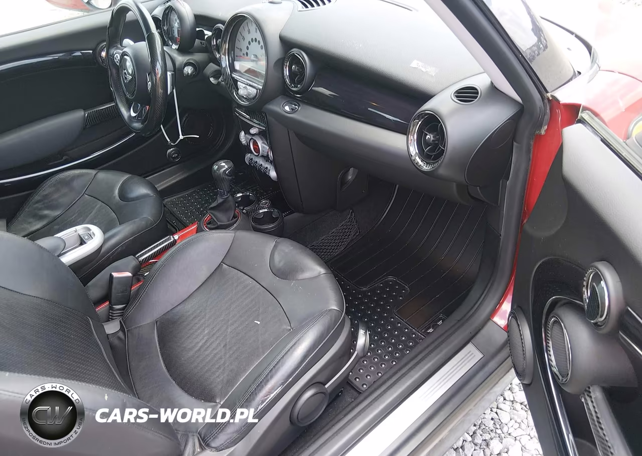 2007 Mini Cooper VIN:WMWMF33557TT54806 - 5