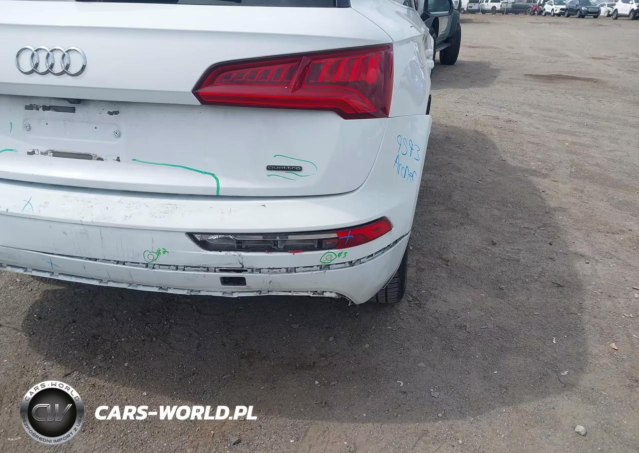 2019 Audi Q5 45 Premium VIN:WA1BNAFY4K2098836 - 18