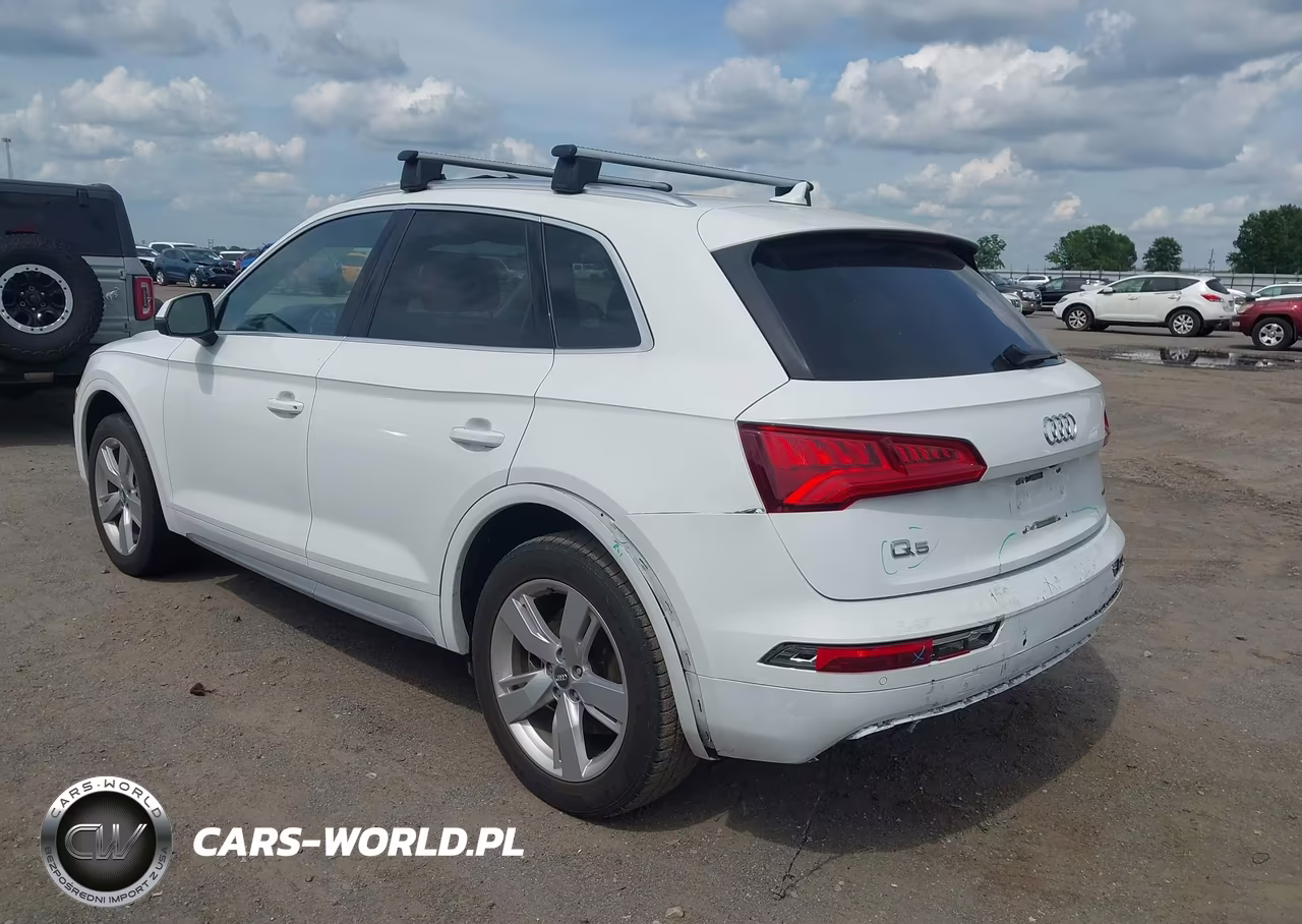 2019 Audi Q5 45 Premium VIN:WA1BNAFY4K2098836 - 3