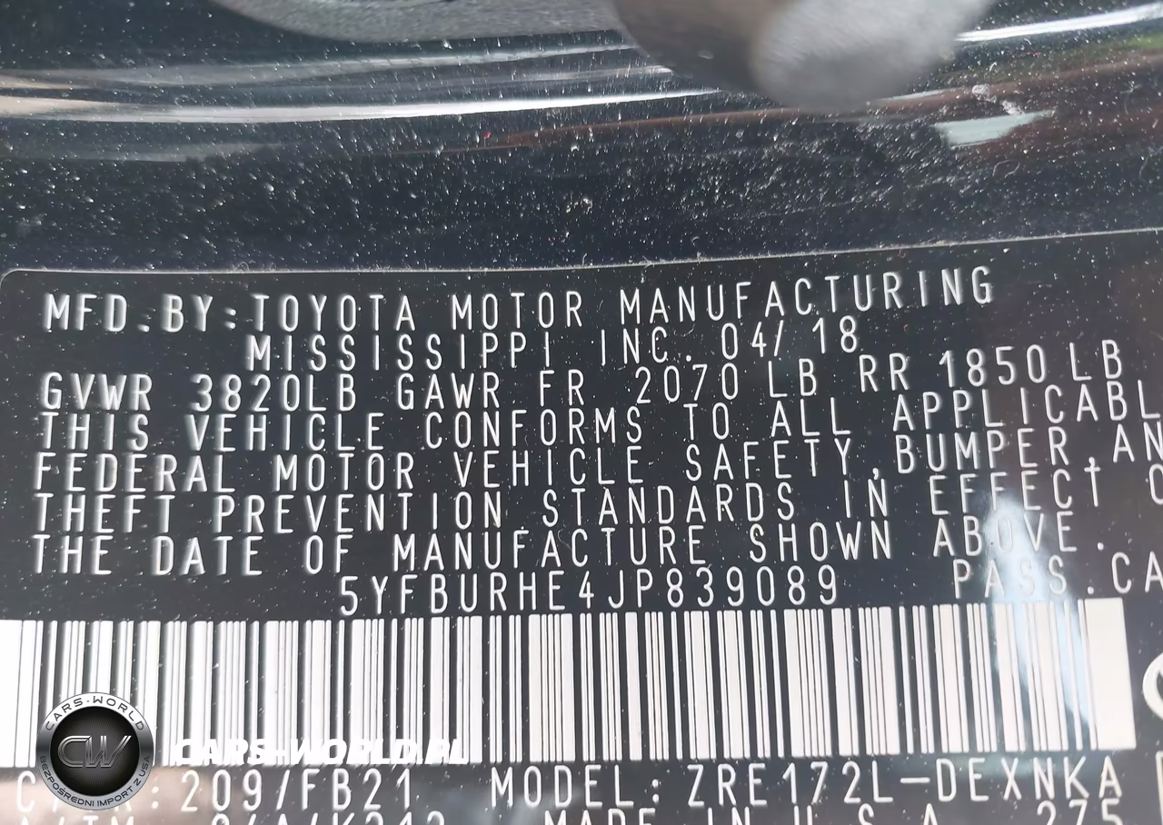 2018 Toyota Corolla Le VIN:5YFBURHE4JP839089 - 9