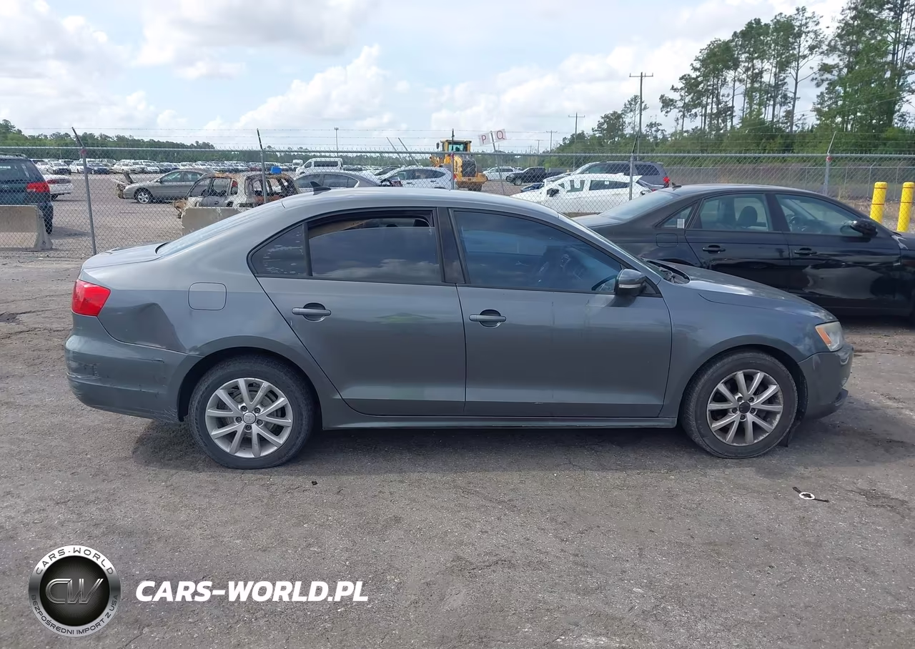 2011 Volkswagen Jetta 2.5L Se VIN:3VWDX7AJ3BM367078 - 13