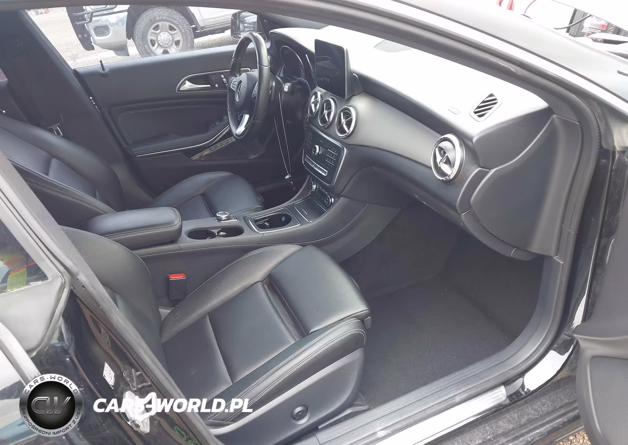 2018 Mercedes-Benz Cla 250 VIN:WDDSJ4EB3JN587425 - 5