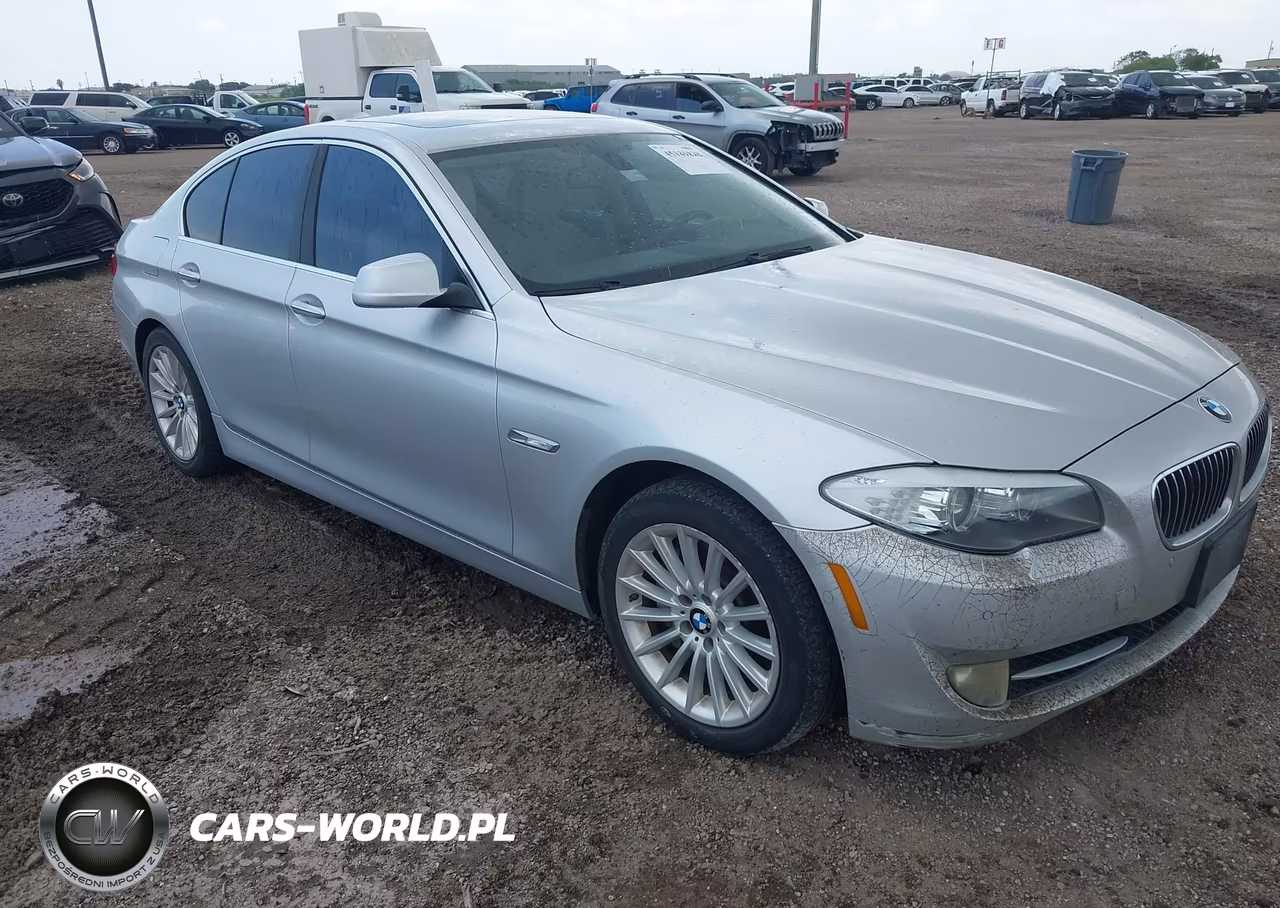 2013 BMW 535I – zdjęcie 1 z 11