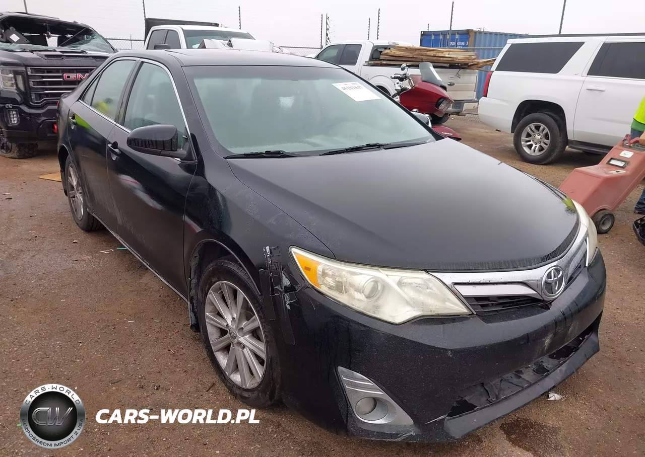 2014 Toyota Camry Xle – zdjęcie 1 z 16