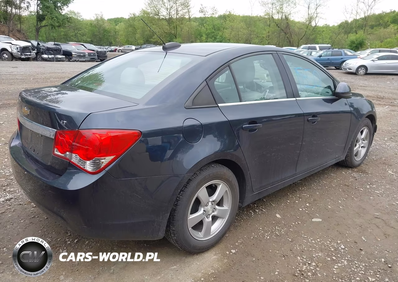 2015 Chevrolet Cruze 1Lt Auto VIN:1G1PC5SBXF7109883 - 4