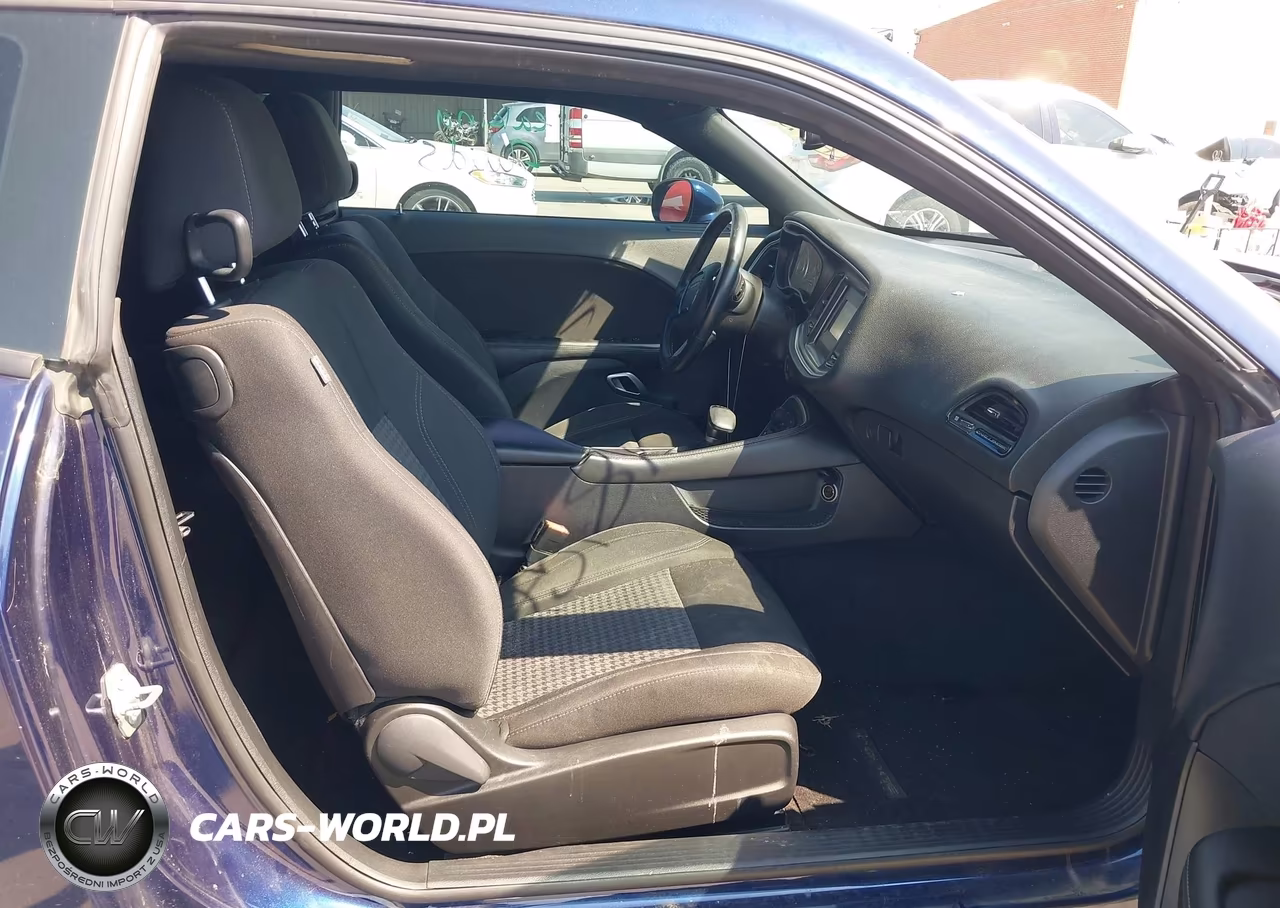 2015 Dodge Challenger Sxt VIN:2C3CDZAG4FH705118 - 5