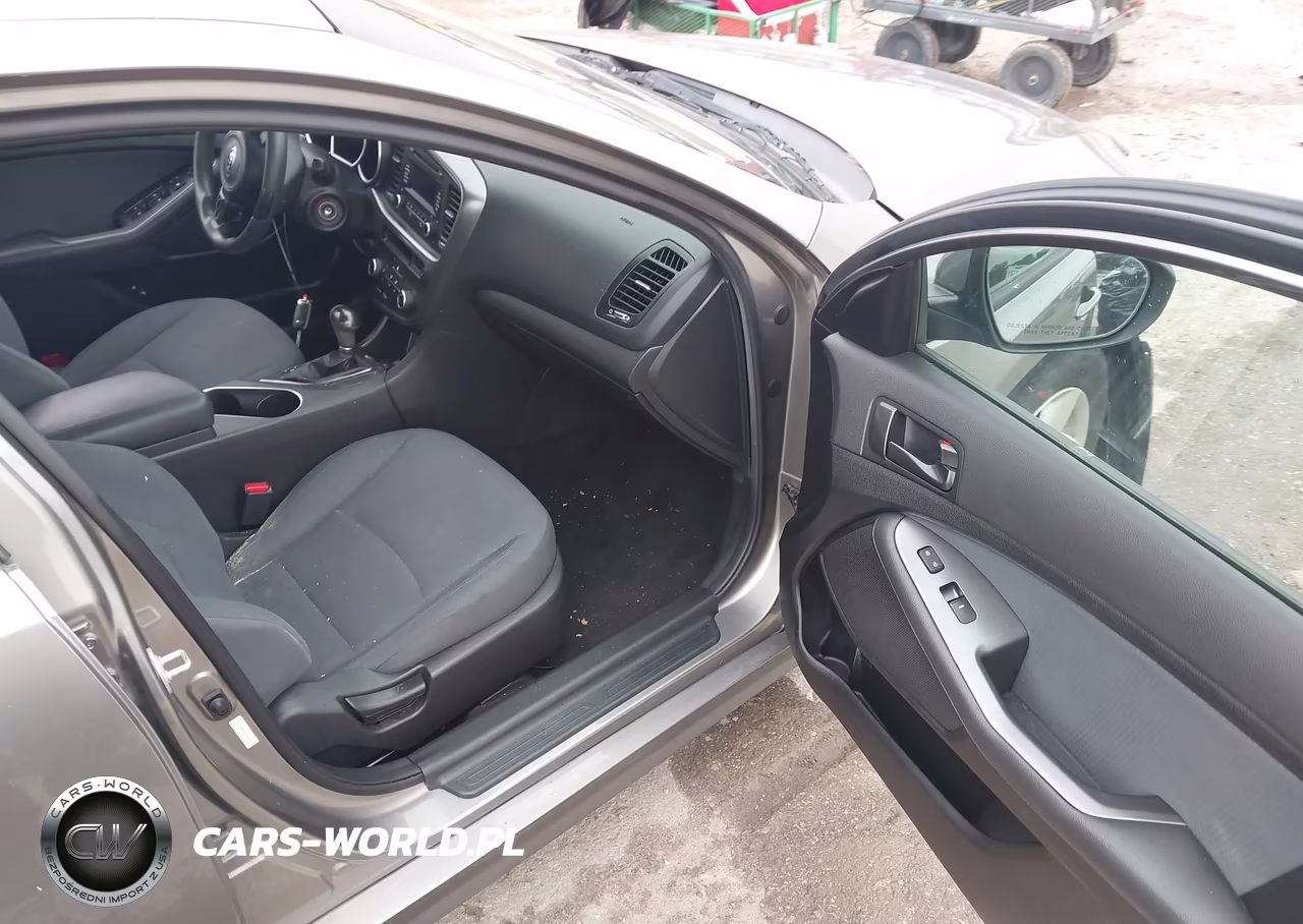 2015 Kia Optima Lx VIN:5XXGM4A71FG486038 - 5
