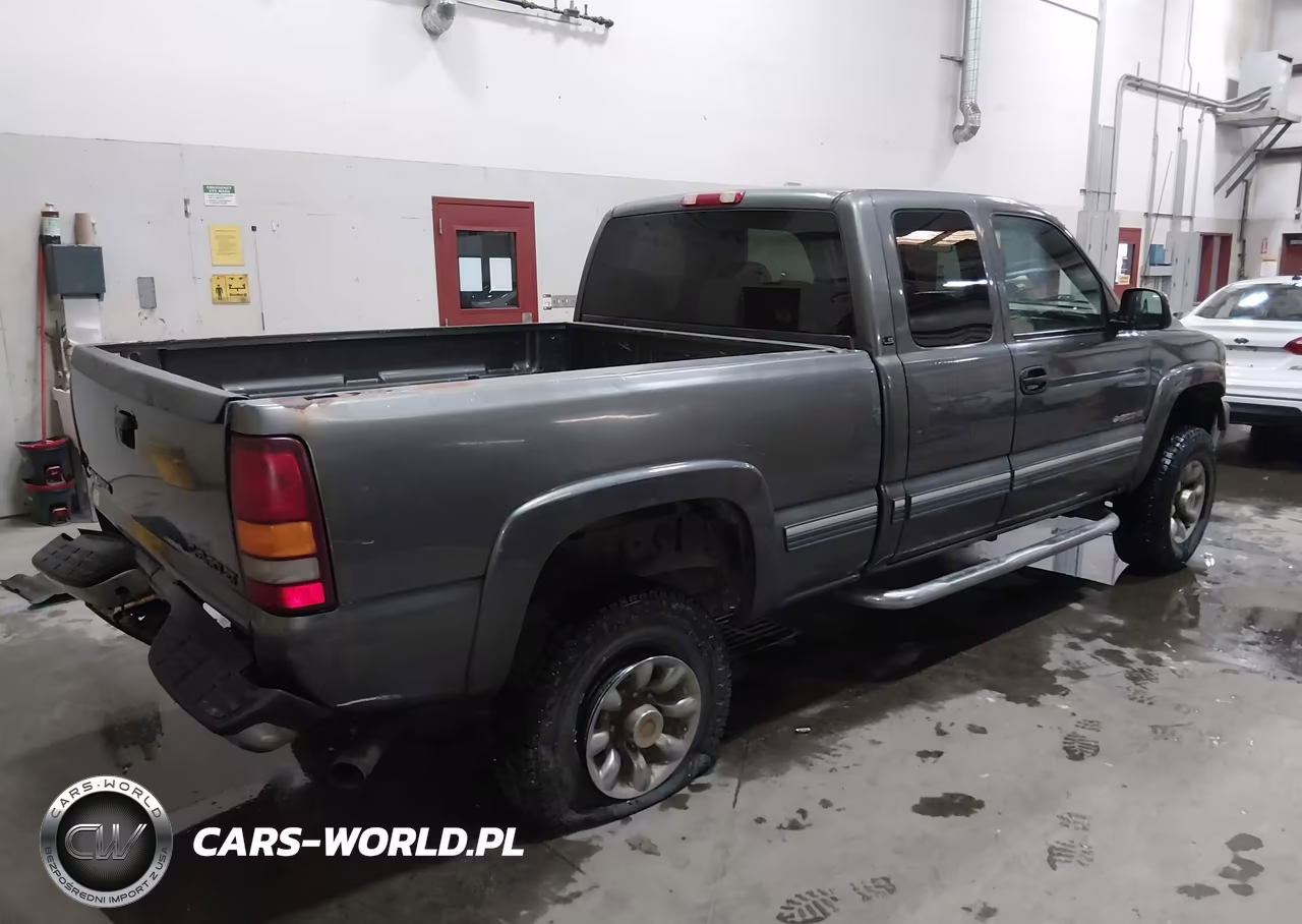 2002 Chevrolet Silverado 2500Hd Ls VIN:1GCHK29G72E115936 - 4